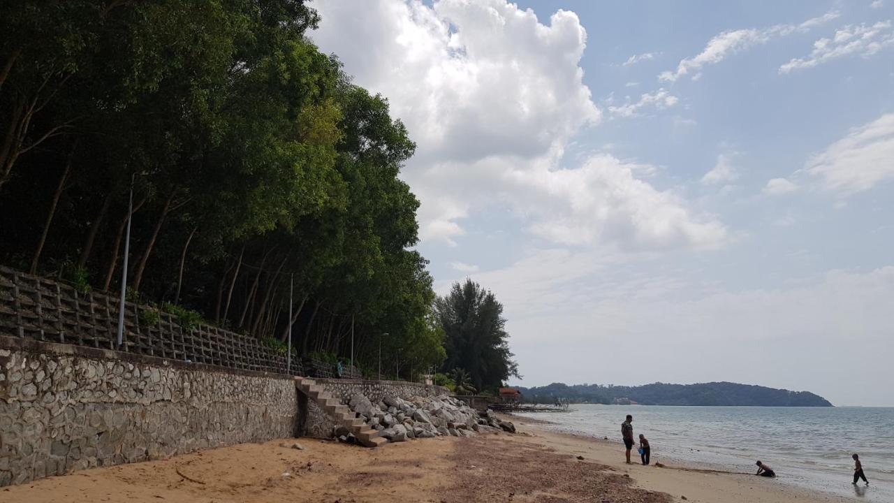 Pd Batu 9 Cocobay Apartment With Family Kampong Tanah Merah  Luaran gambar